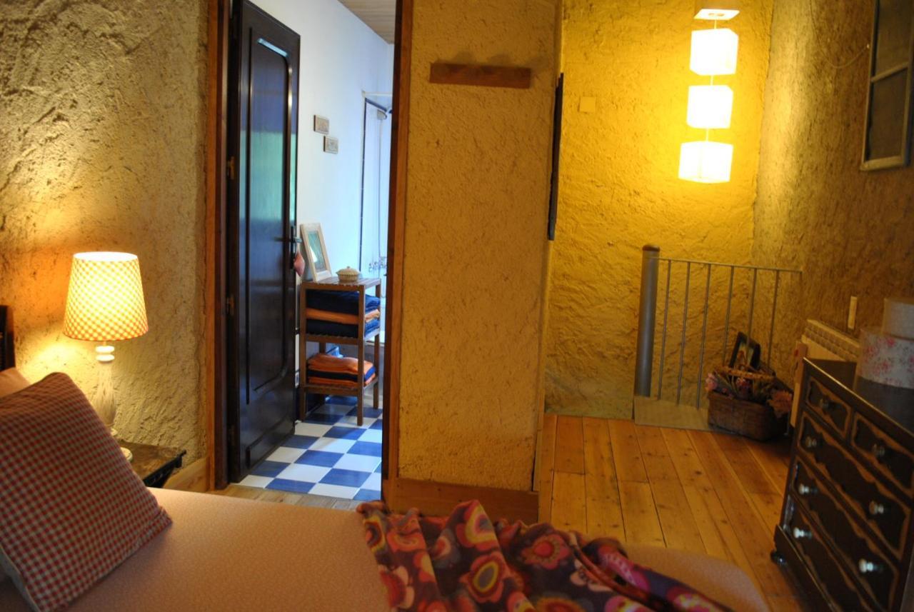 Masia El Carcaba - Moli Del Pont. Cornudella de Montsant Bagian luar foto