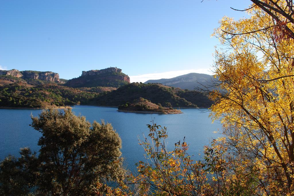 Masia El Carcaba - Moli Del Pont. Cornudella de Montsant Ruang foto